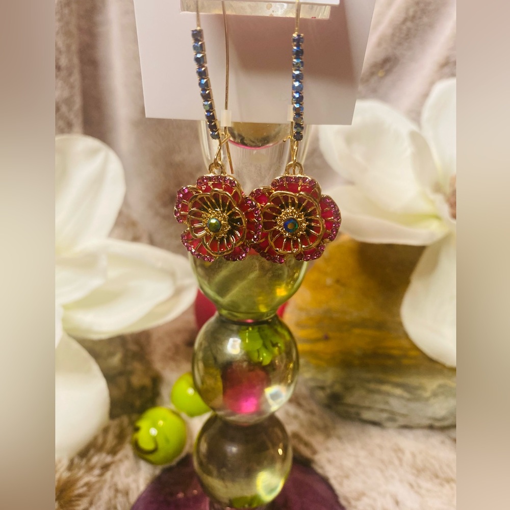 Gorgeous Betsey Johnson  Flower Cluster Stone Drop Earri Drop Earrings Brand New